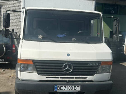 Білий Мерседес Варіо, об'ємом двигуна 4.25 л та пробігом 265 тис. км за 22000 $, фото 1 на Automoto.ua
