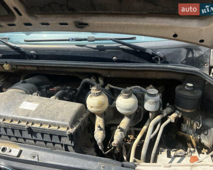 Бежевый Мерседес Варио, объемом двигателя 4.6 л и пробегом 440 тыс. км за 15500 $, фото 26 на Automoto.ua