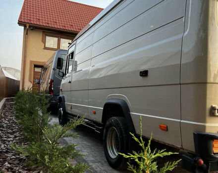 Бежевый Мерседес Варио, объемом двигателя 4.6 л и пробегом 440 тыс. км за 15500 $, фото 7 на Automoto.ua