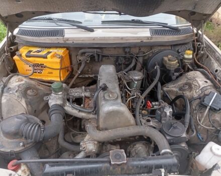 Бежевый Мерседес Варио, объемом двигателя 0 л и пробегом 300 тыс. км за 2000 $, фото 7 на Automoto.ua