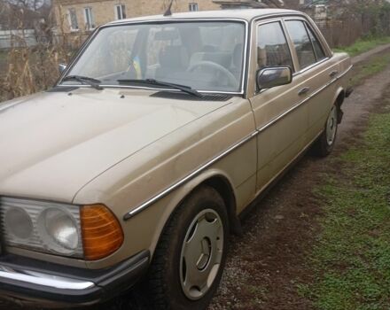 Бежевый Мерседес Варио, объемом двигателя 0 л и пробегом 300 тыс. км за 2000 $, фото 2 на Automoto.ua