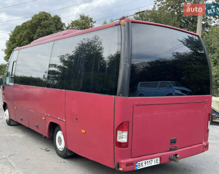 Красный Мерседес Варио, объемом двигателя 4.2 л и пробегом 467 тыс. км за 17500 $, фото 7 на Automoto.ua