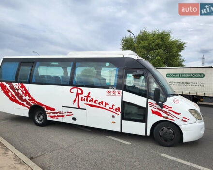 Мерседес Варио, объемом двигателя 4.2 л и пробегом 525 тыс. км за 33394 $, фото 2 на Automoto.ua