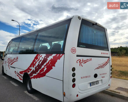 Мерседес Варио, объемом двигателя 4.2 л и пробегом 525 тыс. км за 33394 $, фото 15 на Automoto.ua