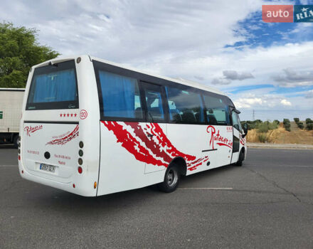 Мерседес Варио, объемом двигателя 4.2 л и пробегом 525 тыс. км за 33394 $, фото 1 на Automoto.ua