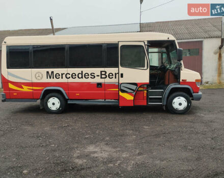 Мерседес Варіо, об'ємом двигуна 4.3 л та пробігом 1 тис. км за 18700 $, фото 14 на Automoto.ua