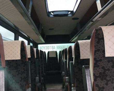 Мерседес Варіо, об'ємом двигуна 4.3 л та пробігом 1 тис. км за 18700 $, фото 30 на Automoto.ua