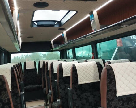 Мерседес Варіо, об'ємом двигуна 4.3 л та пробігом 1 тис. км за 18700 $, фото 26 на Automoto.ua