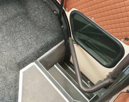 Мерседес Варіо, об'ємом двигуна 4.3 л та пробігом 1 тис. км за 18700 $, фото 22 на Automoto.ua