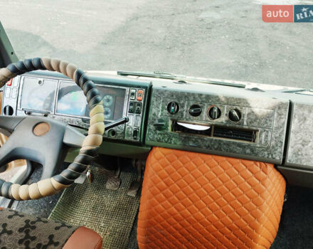 Мерседес Варіо, об'ємом двигуна 4.3 л та пробігом 1 тис. км за 18700 $, фото 17 на Automoto.ua