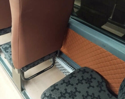 Мерседес Варіо, об'ємом двигуна 4.3 л та пробігом 1 тис. км за 18700 $, фото 54 на Automoto.ua