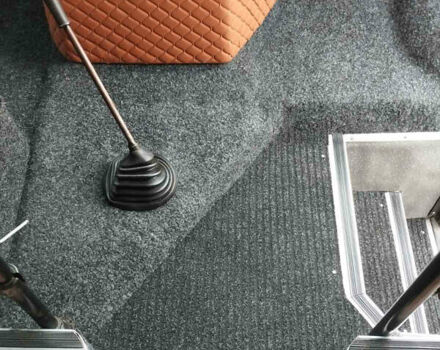 Мерседес Варіо, об'ємом двигуна 4.3 л та пробігом 1 тис. км за 18700 $, фото 15 на Automoto.ua