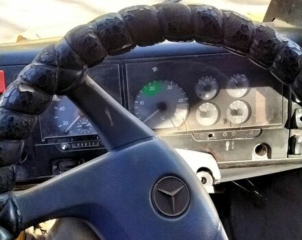 Жовтий Мерседес Варіо, об'ємом двигуна 2.9 л та пробігом 0 тис. км за 4680 $, фото 4 на Automoto.ua