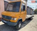 Желтый Мерседес Варио, объемом двигателя 2.87 л и пробегом 500 тыс. км за 13800 $, фото 1 на Automoto.ua