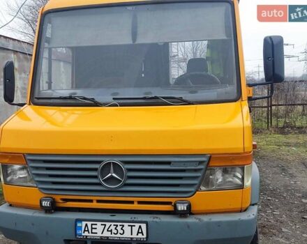Желтый Мерседес Варио, объемом двигателя 2.87 л и пробегом 500 тыс. км за 13800 $, фото 4 на Automoto.ua