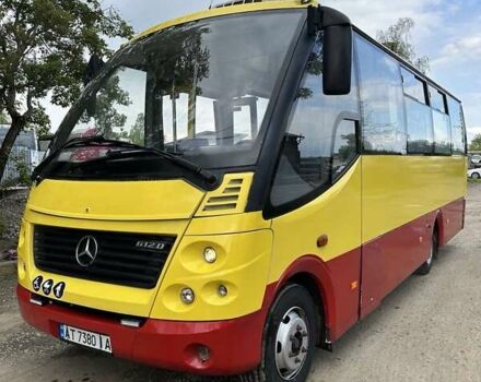 Жовтий Мерседес Варіо, об'ємом двигуна 4.25 л та пробігом 70 тис. км за 19999 $, фото 7 на Automoto.ua