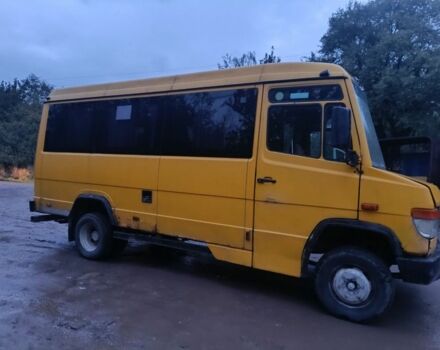 Жовтий Мерседес Варіо, об'ємом двигуна 2.9 л та пробігом 500 тис. км за 6000 $, фото 5 на Automoto.ua