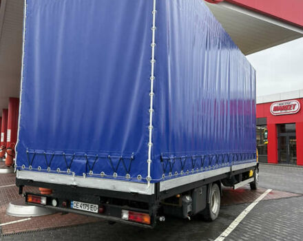 Желтый Мерседес Варио, объемом двигателя 4.25 л и пробегом 500 тыс. км за 24000 $, фото 2 на Automoto.ua