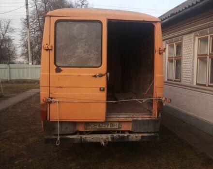 Жовтий Мерседес Варіо, об'ємом двигуна 3.8 л та пробігом 100 тис. км за 2350 $, фото 2 на Automoto.ua