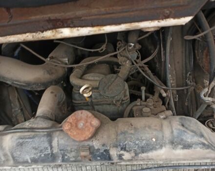 Жовтий Мерседес Варіо, об'ємом двигуна 3.8 л та пробігом 100 тис. км за 2350 $, фото 14 на Automoto.ua