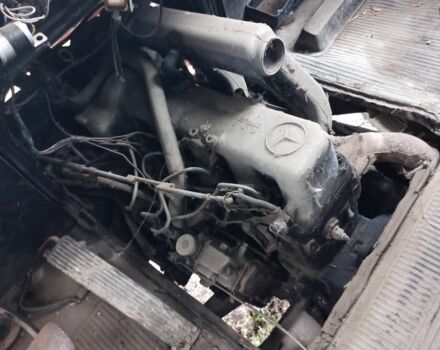 Жовтий Мерседес Варіо, об'ємом двигуна 3.8 л та пробігом 100 тис. км за 2350 $, фото 16 на Automoto.ua