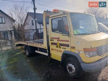 Желтый Мерседес Варио, объемом двигателя 2.87 л и пробегом 510 тыс. км за 10000 $, фото 1 на Automoto.ua