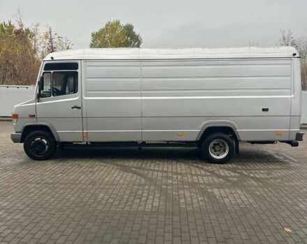 Сірий Мерседес Варіо, об'ємом двигуна 4.3 л та пробігом 400 тис. км за 15000 $, фото 5 на Automoto.ua