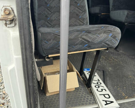 Серый Мерседес Варио, объемом двигателя 4.3 л и пробегом 200 тыс. км за 14000 $, фото 67 на Automoto.ua