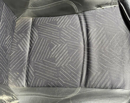 Серый Мерседес Варио, объемом двигателя 4.3 л и пробегом 200 тыс. км за 14000 $, фото 46 на Automoto.ua