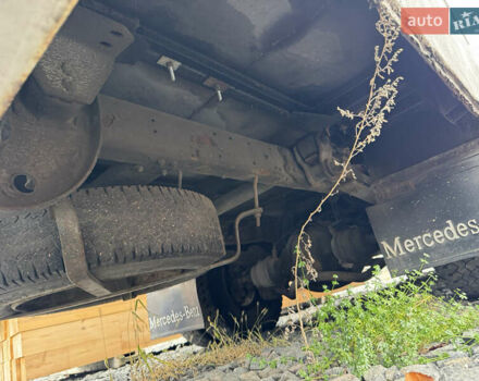 Серый Мерседес Варио, объемом двигателя 4.3 л и пробегом 200 тыс. км за 14000 $, фото 19 на Automoto.ua