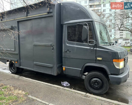 Сірий Мерседес Варіо, об'ємом двигуна 2.87 л та пробігом 430 тис. км за 9000 $, фото 1 на Automoto.ua