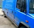 Синий Мерседес Варио, объемом двигателя 4.3 л и пробегом 264 тыс. км за 12000 $, фото 5 на Automoto.ua