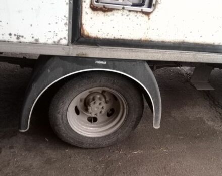 Синий Мерседес Варио, объемом двигателя 4 л и пробегом 500 тыс. км за 3100 $, фото 6 на Automoto.ua