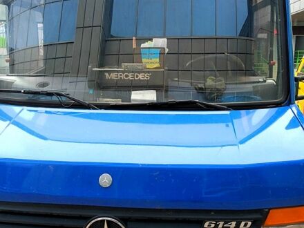 Мерседес Варио 2000 в Сумах на Automoto.ua Синий Мерседес Варио, объемом двигателя 4.3 л и пробегом 400 тыс. км за 12000 $, фото 1 на Automoto.ua