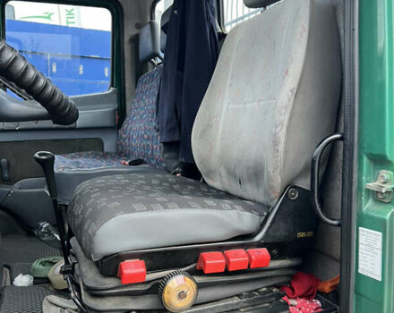 Зеленый Мерседес Варио, объемом двигателя 2.87 л и пробегом 452 тыс. км за 11000 $, фото 5 на Automoto.ua