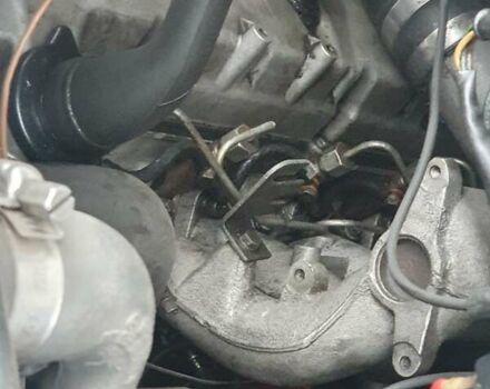 Зелений Мерседес Варіо, об'ємом двигуна 2.87 л та пробігом 750 тис. км за 5500 $, фото 4 на Automoto.ua