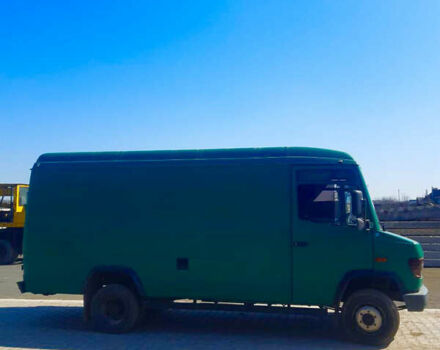 Зеленый Мерседес Варио, объемом двигателя 2.87 л и пробегом 230 тыс. км за 9000 $, фото 6 на Automoto.ua