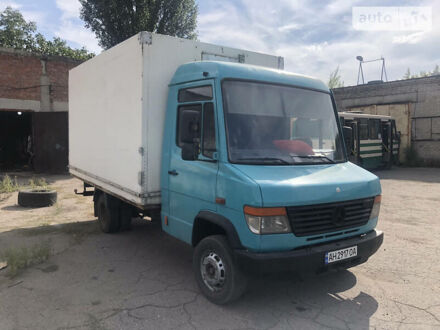 Зеленый Мерседес Варио, объемом двигателя 2.9 л и пробегом 650 тыс. км за 8000 $, фото 1 на Automoto.ua