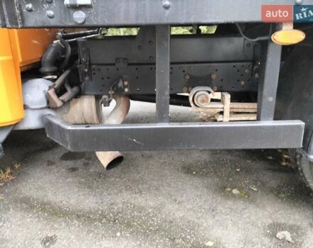Помаранчевий Мерседес Варіо, об'ємом двигуна 3.78 л та пробігом 207 тис. км за 18850 $, фото 30 на Automoto.ua