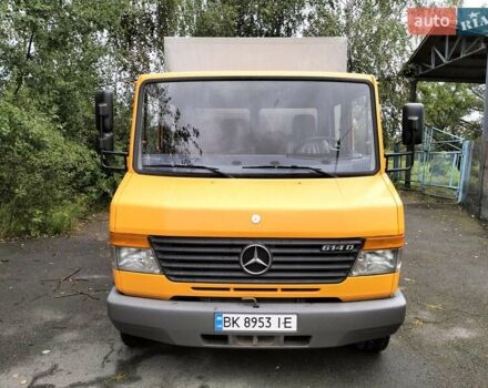 Помаранчевий Мерседес Варіо, об'ємом двигуна 3.78 л та пробігом 207 тис. км за 18850 $, фото 2 на Automoto.ua