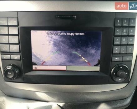 Мерседес Виано 2010 в Харькове на Automoto.ua Белый Мерседес Виано, объемом двигателя 2.14 л и пробегом 214 тыс. км за 17000 $, фото 17 на Automoto.ua