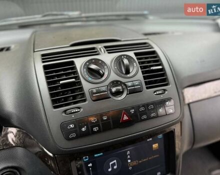 Білий Мерседес Віано, об'ємом двигуна 2.2 л та пробігом 419 тис. км за 15200 $, фото 23 на Automoto.ua