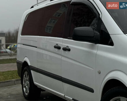 Белый Мерседес Виано, объемом двигателя 2.2 л и пробегом 293 тыс. км за 10700 $, фото 24 на Automoto.ua