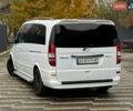 Білий Мерседес Віано, об'ємом двигуна 2.2 л та пробігом 419 тис. км за 15200 $, фото 7 на Automoto.ua