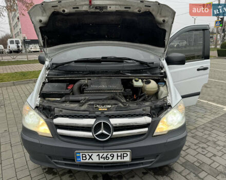 Белый Мерседес Виано, объемом двигателя 2.2 л и пробегом 293 тыс. км за 10700 $, фото 49 на Automoto.ua