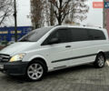 Белый Мерседес Виано, объемом двигателя 2.2 л и пробегом 293 тыс. км за 10700 $, фото 4 на Automoto.ua