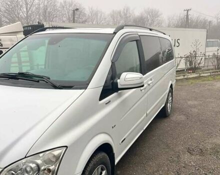 Белый Мерседес Виано, объемом двигателя 3 л и пробегом 311 тыс. км за 21999 $, фото 2 на Automoto.ua