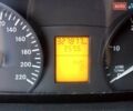 Белый Мерседес Виано, объемом двигателя 2.14 л и пробегом 329 тыс. км за 12500 $, фото 3 на Automoto.ua