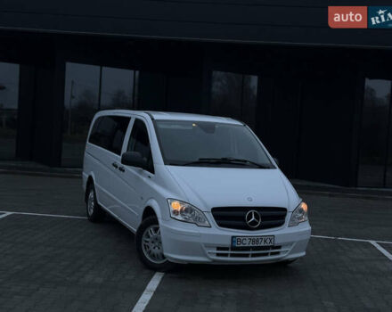 Белый Мерседес Виано, объемом двигателя 2.14 л и пробегом 175 тыс. км за 17700 $, фото 1 на Automoto.ua
