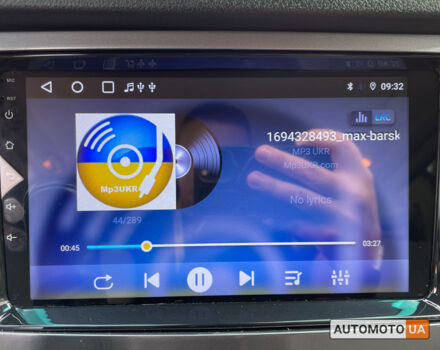 Черный Мерседес Виано, объемом двигателя 2.1 л и пробегом 308 тыс. км за 13499 $, фото 17 на Automoto.ua